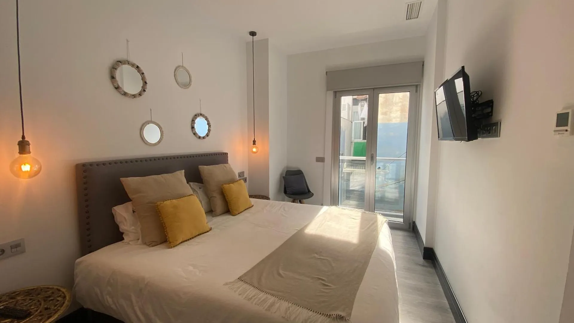 Stay U-Nique Apartments Rosaleda Málaga Spagna