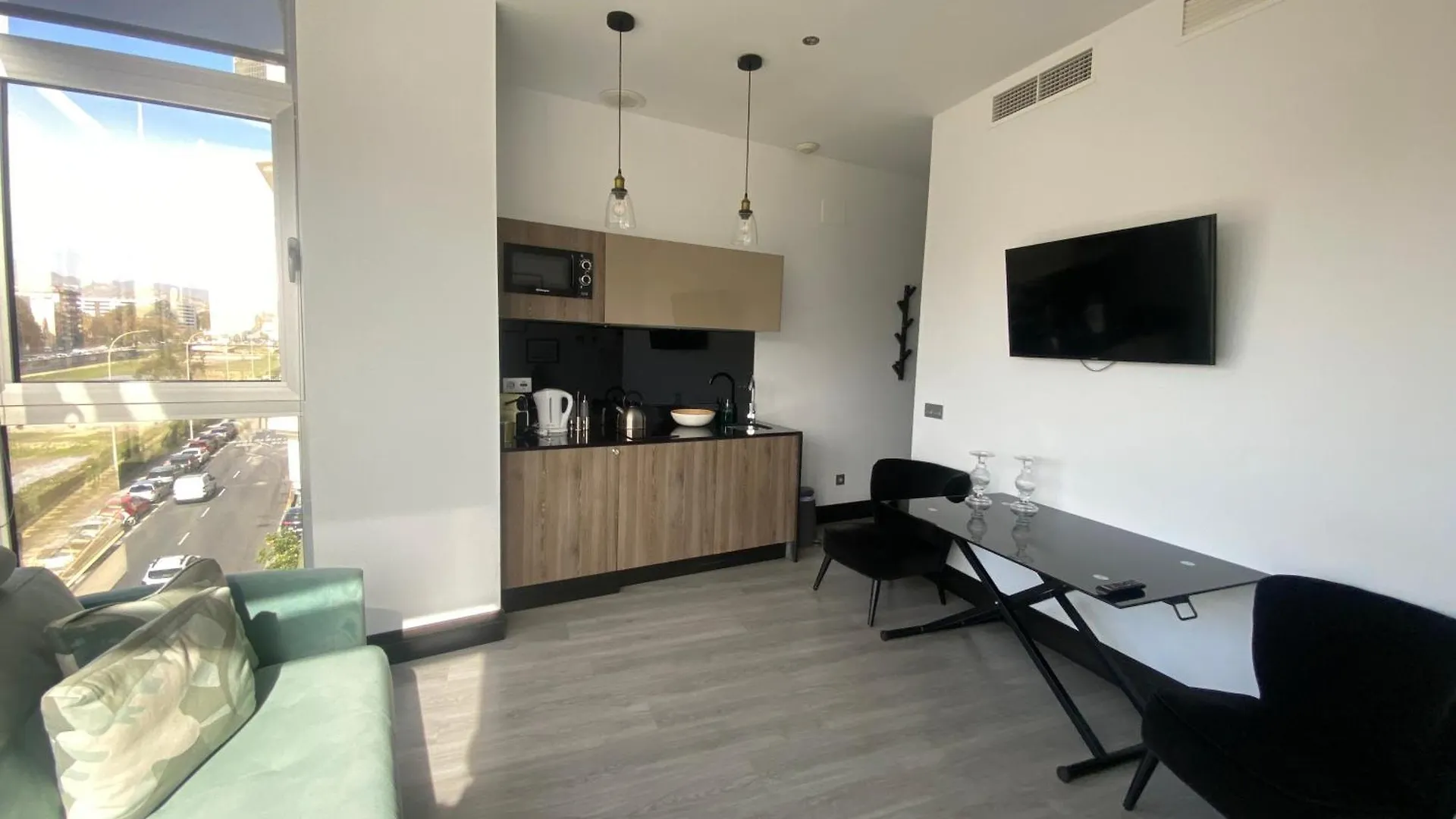 Stay U-Nique Apartments Rosaleda Málaga Spagna