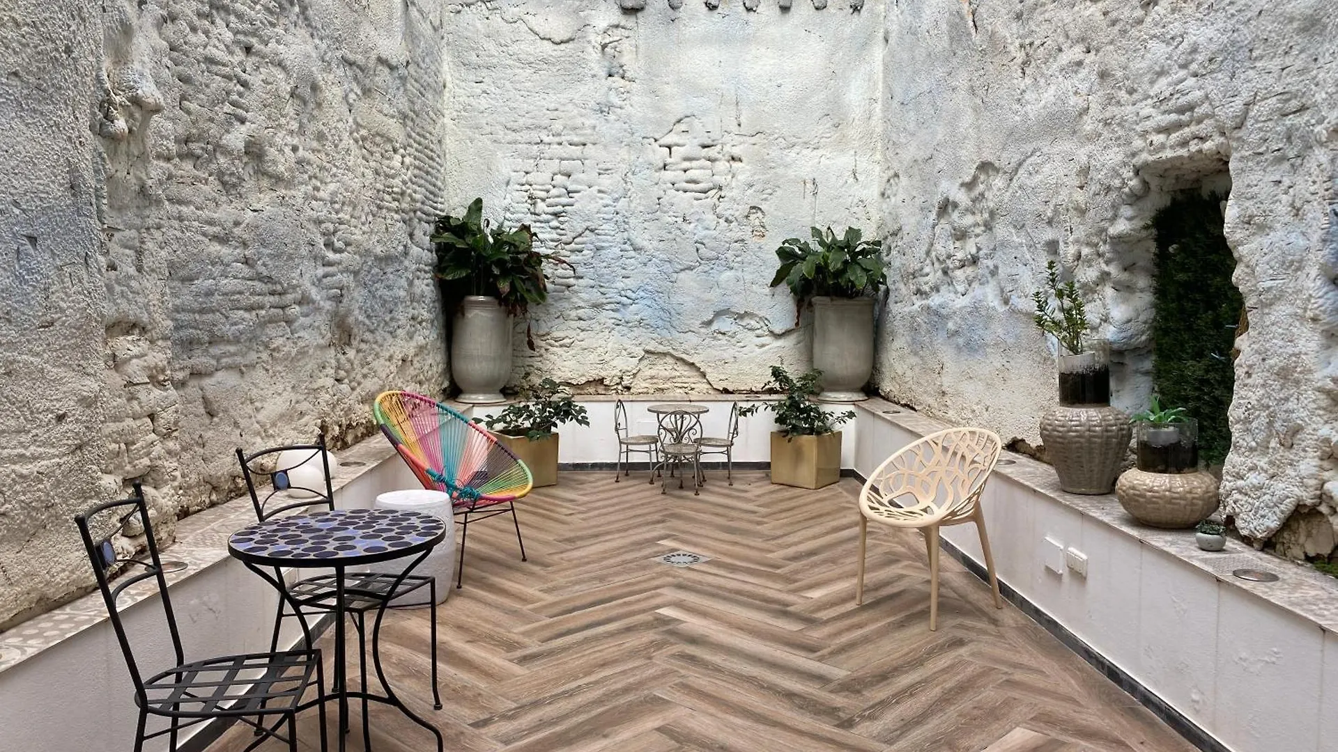 Stay U-Nique Apartments Rosaleda Málaga Spagna